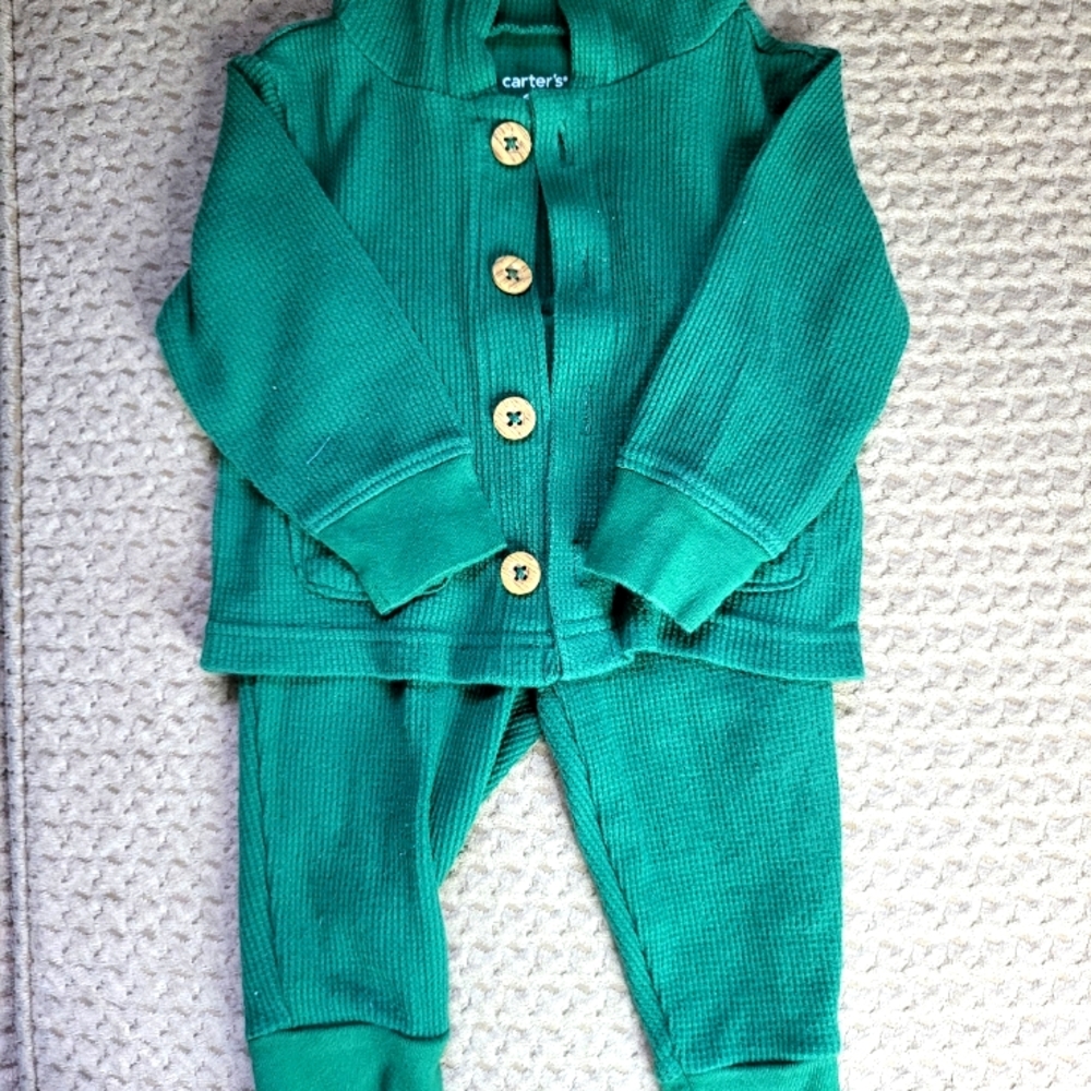 Carter's Baby Boy green matching set